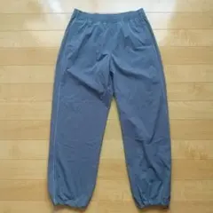 ユニクロ ウルトラストレッチパンツ　L 341-475385