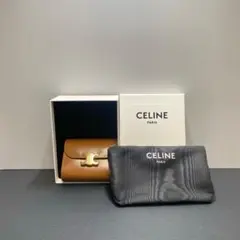 CELINE セリーヌ トリオンフ 三つ折り財布のサムネイル