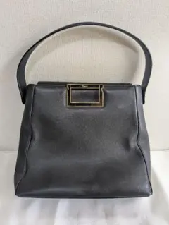 2026年最新】オールド フェラガモ バッグの人気アイテム - メルカリ