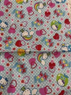 サンリオ ハローキティ レトロ　2002年　生地　きのこ　いちご　ハート　ラス1