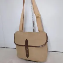 BRADY ストア ショルダーバッグ カーキ キャンバス レザー 希少 旧モデルのサムネイル