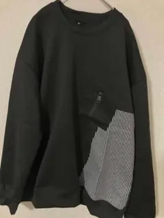 大きめ Mサイズ 黒 ストライプ柄 トレーナー ジッパーポケット付き