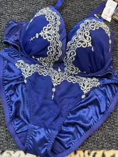 2026年最新】エメフィール サテンの人気アイテム - メルカリ