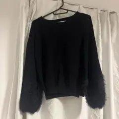 Vin ファー付きオフショルダーセーター ブラック