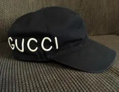 GUCCI グッチ ベースボール キャップ ブラック ロゴ LOVED 帽子 黒のサムネイル