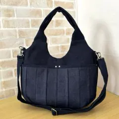 Item thumbnail for item a8663f47-2d71-48b6-95c6-8e068146ffe3