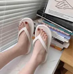 シンプル ビーチサンダル シャワーサンダル ホワイト M 25~25.5 新品