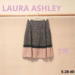 LAURA ASHLEY ローラアシュレイフレアスカート 黒ピンクドット柄　7号