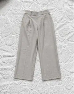 【美品】UNITED ARROWS スラックス　テーパードパンツ