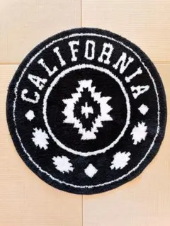 しまむら カリフォルニアスタイル ネイティブ オルテガ サークル玄関マット