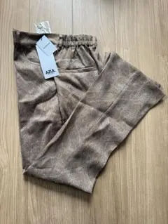 AZUL アズール　レディース　柄　ズボン