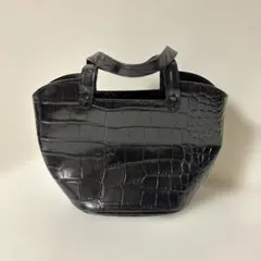 クロコダイル風ブラックトートバッグ