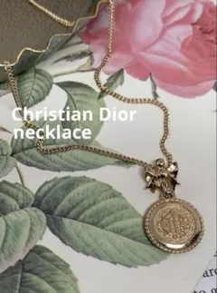 美品❁︎ クリスチャンディオール 旧ロゴ ネックレス ヴィンテージ アクセサリー 美品❁︎ クリスチャンディオール 旧ロゴ エンブレム ネックレス