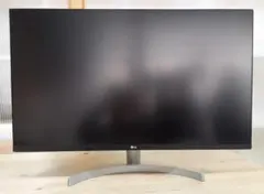 32インチ モニター