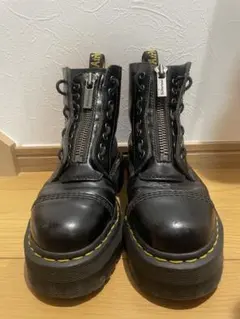 Dr.Martens ブーツ