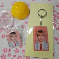 bts v ハピエバ 韓国 キーリング ラキドロ アクリルバッジ