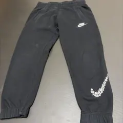 Nike ブラック スウェットパンツ 花柄