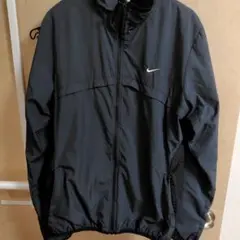 Nike レディースウィンドブレーカー ランニングウェア　メッシュ　L