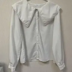 襟付きトップス