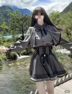 SHEIN ブラウスとスカートのセット