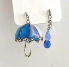 カラフル傘ピアス　シルバー