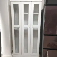 IKEA 3 도어 유리 캐비닛 흰색 찬장 책장