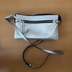 ANTI FORME DESIGN シルバーショルダーバッグのサムネイル