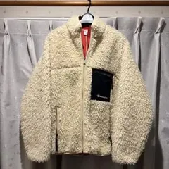 黒 フリースジャケット