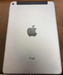 Apple iPad 本体 シルバー - メルカリ