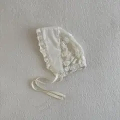 ベビーボンネット　フリル　レース　退院着　お宮参り