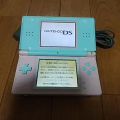 ニンテンドーDS Lite ホワイト/ブルー /ピンク 充電器(純正品)付き。