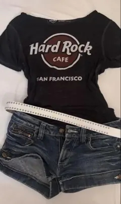 Hard Rock オフショルTシャツ
