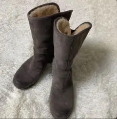 UGG グレー スエード ムートンブーツ