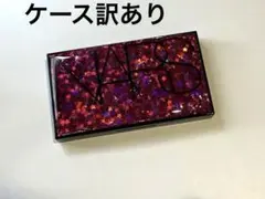 ナーズ　ハイプト　アイシャドーパレット　クリスマスコフレ　星のサムネイル
