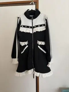 Velnicaヴェルニカ マキシ丈 レッド ワンピース 神崎恵着用 - メルカリ