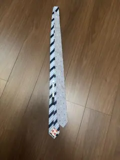 ジラフ giraffe リバーシブルネクタイ　ユニークデザイン ストライプ