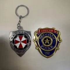 【バイオハザード】ピンバッジ、キーホルダー2種