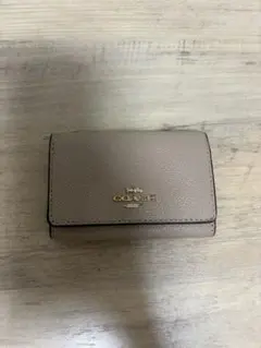 COACH ベージュ レザー キーケース