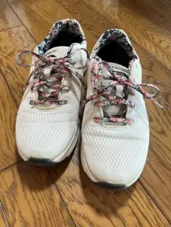 SKECHERS Arch Fit 花柄レースアップスニーカー23.5のサムネイル