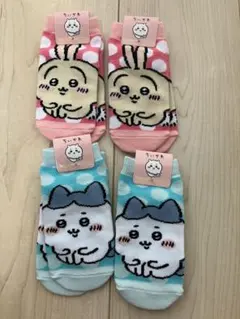 ちいかわ ハチワレ　ソックス　4点セットサイズ子供用約13〜18センチ①