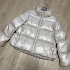 ユニクロ　UNIQLO ウルトラライトダウンシャイニーボリュームジャケット　Ｓ