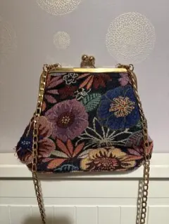 花柄刺繍 ショルダーバッグ がま口