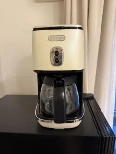 De'Longhi エスプレッソマシン ホワイト ECO310W デロンギ - メルカリ