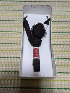 블랙 트래디셔널 코트 스트링