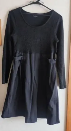 【古着】黒ワンピース Mサイズ Aライン