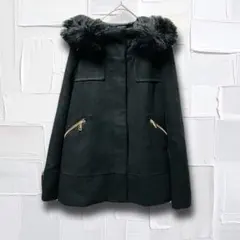 【最終価格】ZARA BASIC ファー付きショートコート ゴールドの金具 黒