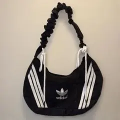 新品未使用　リメイク　adidas ブラック ショルダーバッグ