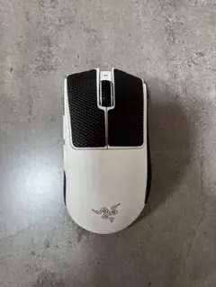値下げ交渉可】Razer Viper V3 Pro ホワイト 9/2まで - メルカリ