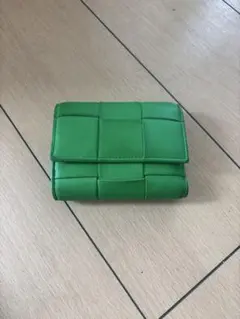 2025年最新】ボッテガヴェネタ 財布 グリーンの人気アイテム