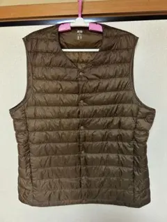 UNIQLOウルトラライトダウンベスト（収納袋付き）